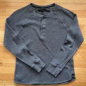 Men’s Long-Sleeved Shirt